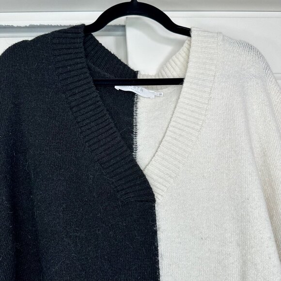 ASTR Tandem Two Tone Color Block Sweater - Large - Picture 13 of 13